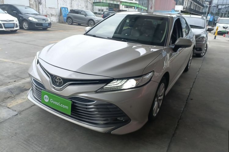 Used Toyota Camry 2019 2.0G Luxury Edition China VI Standard