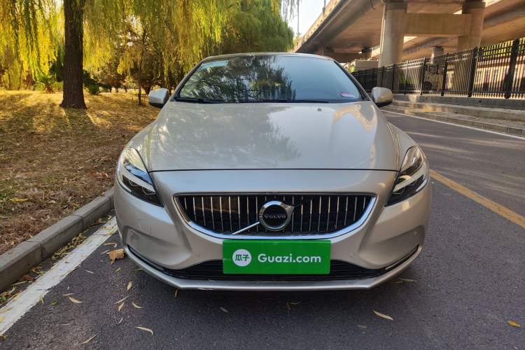 Used Volvo V40 2017 T3 Zhiya Edition