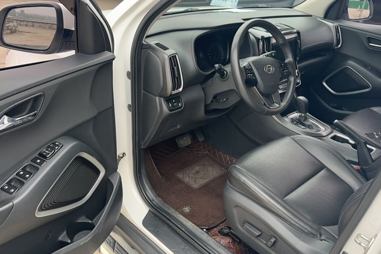 Used Hyundai ix35 2019 2.0L Automatic 2WD Zhiyong·Changxiang Edition China V Standard