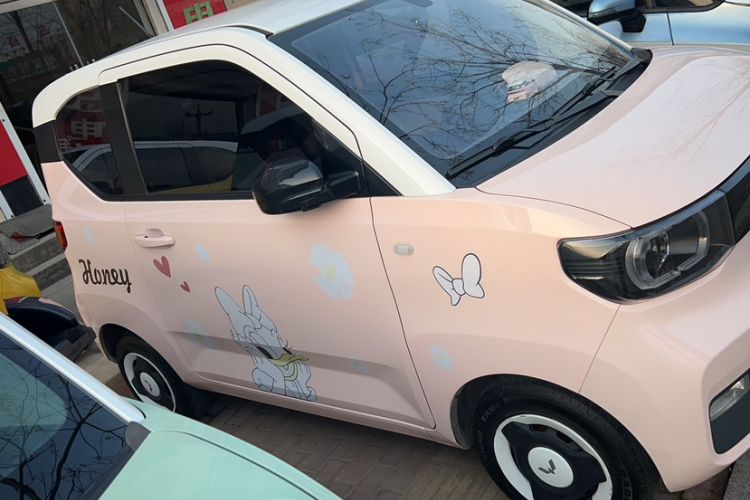 Used Wuling Hongguang MINIEV 2021 Macaron Premium Model – Lithium Iron Phosphate
