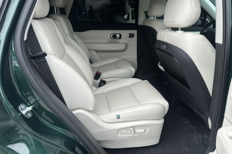 Used Leapmotor C16 2024 Pure Electric 520 Deluxe Edition