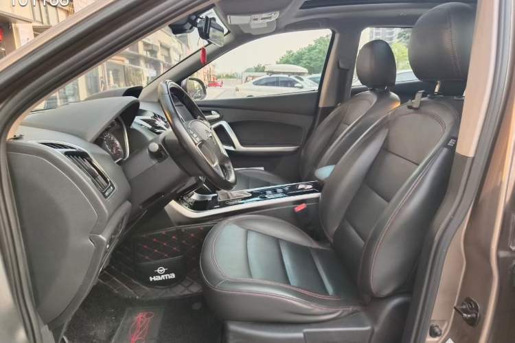 Used Haima S5 2018 1.5T CVT Flagship Model Interior 5