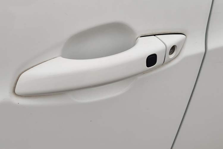 Used BYD Surui 2015 1.5L Automatic Luxury Model
