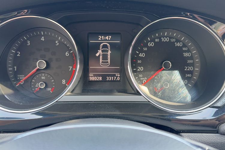 Used Volkswagen Sagitar 2017 180TSI Automatic Luxury Edition