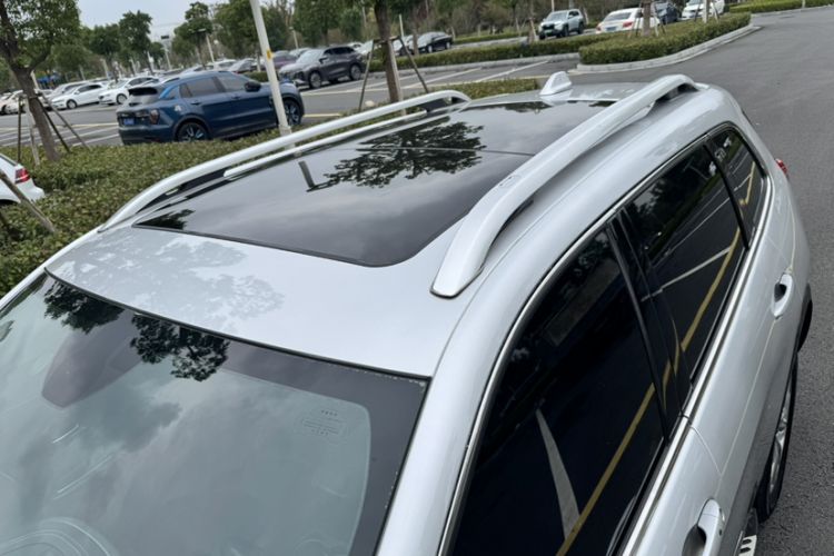 Used Jeep Cherokee 2016 2.4L Superior Edition