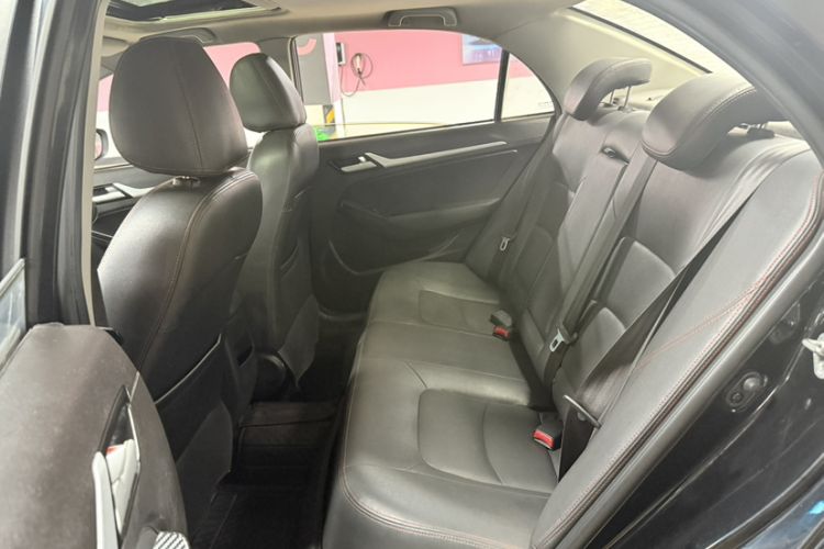 Used Geely Auto Vision 2017 1.5L Manual Happiness Edition Interior 3