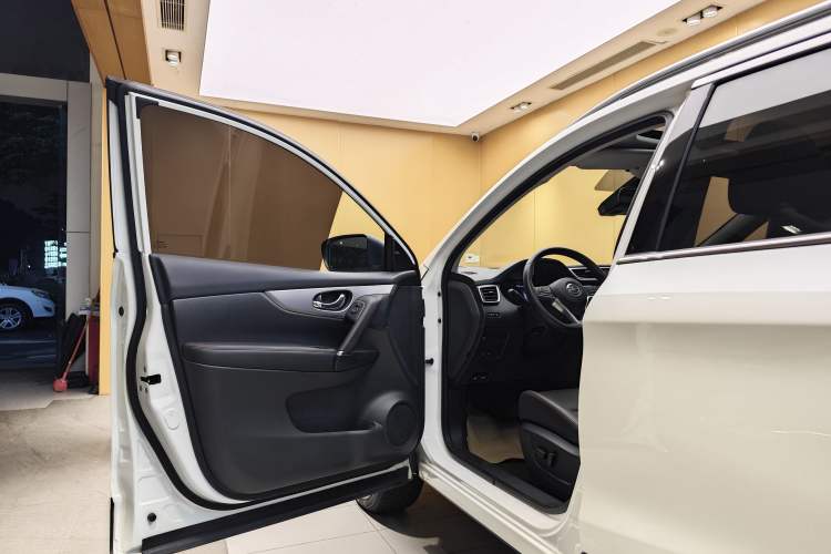 Used Nissan Qashqai 2022 2.0L CVT XV Premier Luxury Edition
