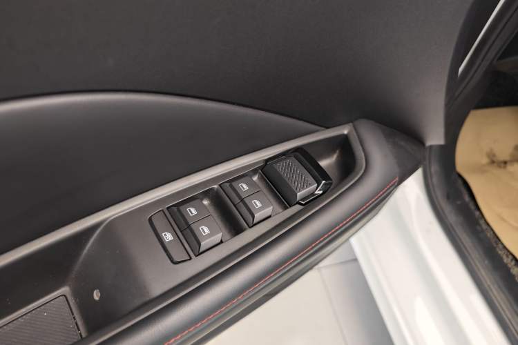 Used MG 5 2025 300TGI Global Flagship Edition
