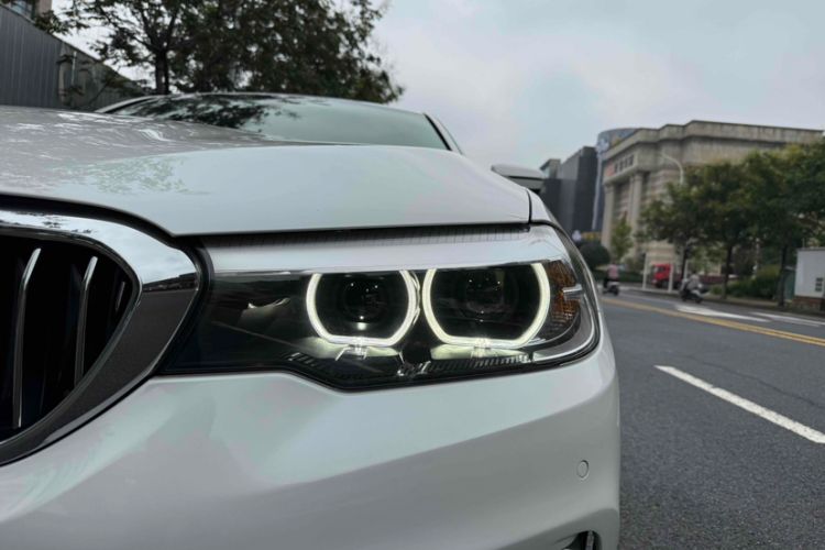 Used BMW 5 Series 2019 Updated 530Li xDrive Luxury Package