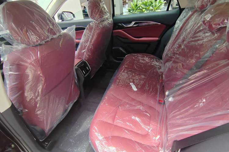 Used Bestune B70 2025 Dragon Edition 1.5T Enjoy Customization Model
