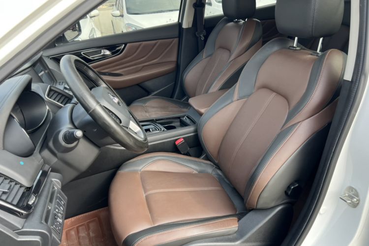 Used Dongfeng Aeolus AX7 2018 Classic 1.6T Automatic Luxury Model
