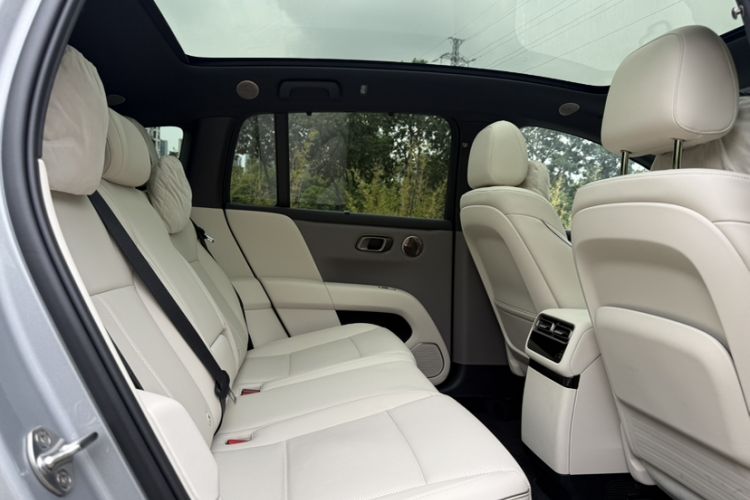 Used Li Auto Li Auto i6 2025 Model Two-Wheel-Drive Standard Type