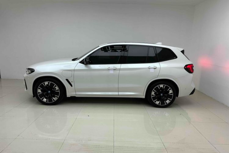Used BMW iX3 2023 Leading Type
