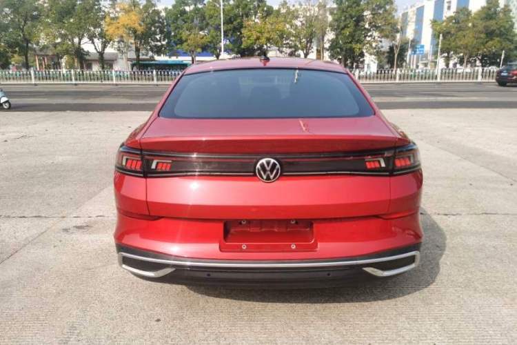 Used Volkswagen Lamando 2023 Lavida L 280TSI DSG Cool & Spicy Edition
