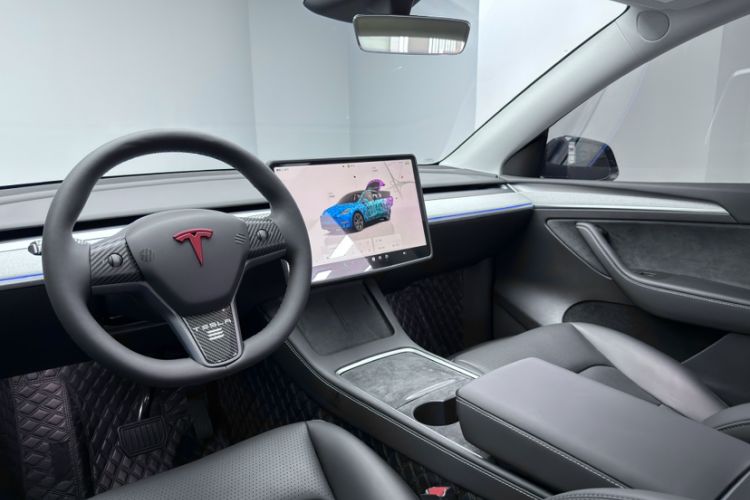 Used Tesla Model Y 2024 Rear-Wheel-Drive Version
