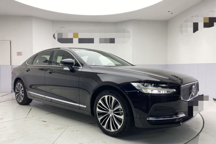 Used Volvo S90 2025 B5 Zhiyi Luxury Edition
