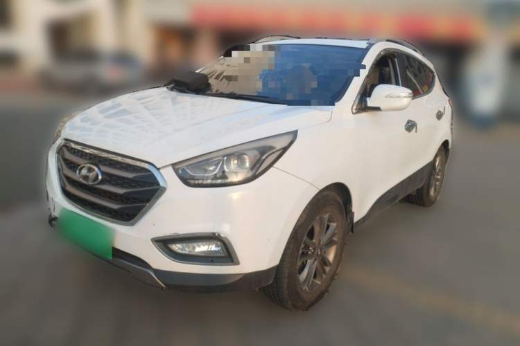 Used Hyundai ix35 2015 2.0L Automatic 2WD Smart Version China V Standard Exterior 5