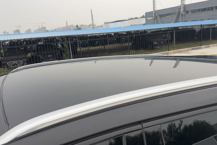 Used Wey VV5 2021 1.5T Two-Wheel Drive Color Pioneer