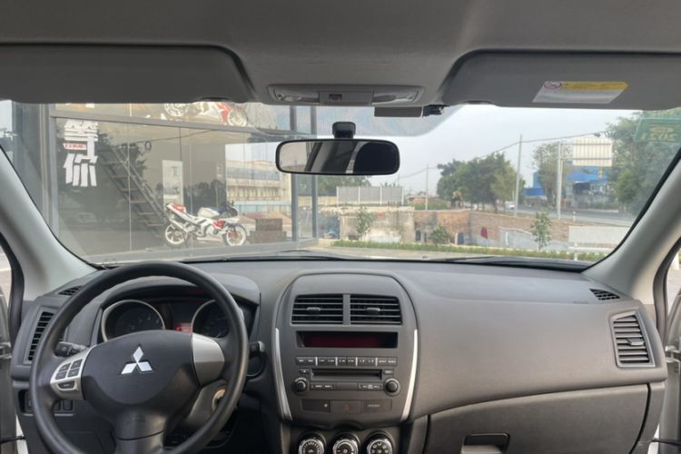 Used Mitsubishi ASX 2013 2.0L CVT Two-Wheel Drive Elite Edition
