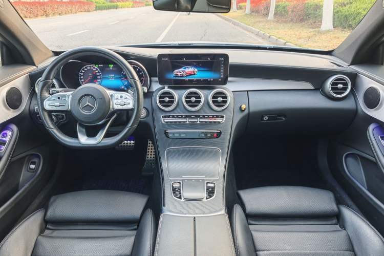 Used Mercedes-Benz C-Class 2020 C 260 Coupe Interior 1