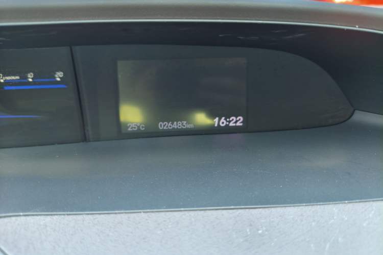 Used Honda Civic 2013 10th Anniversary 1.8L Automatic Comfort Version
