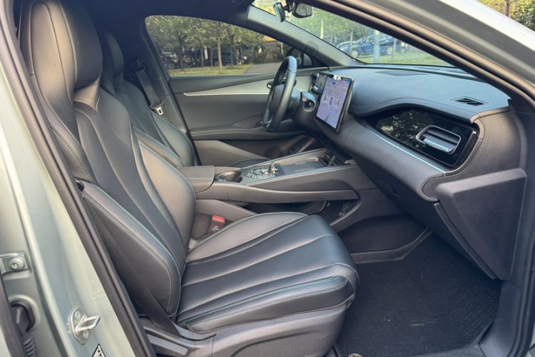 Used BYD Seal 06 New Energy 2024 DM-i 80KM Prestige Model
