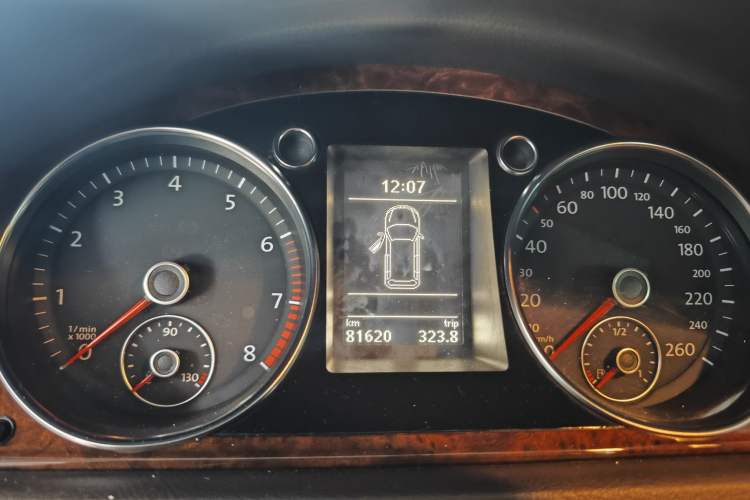 Used Volkswagen Magotan 2012 Travel Edition 2.0 TSI Comfort Version