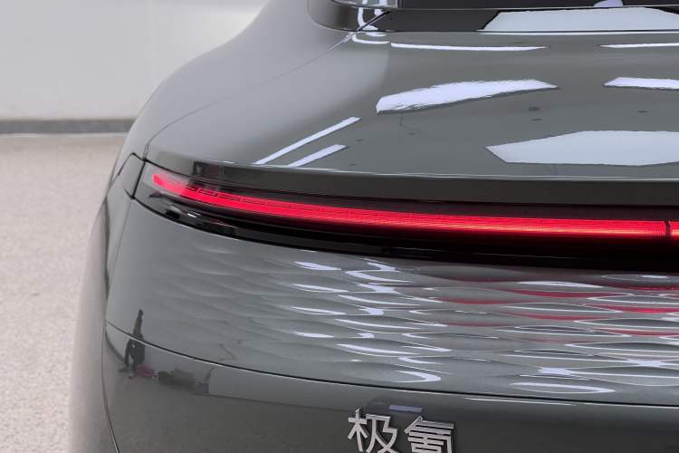 Used Zeekr 007 2025 Rear-Drive Intelligent Driving Version 75 kWh Exterior 4