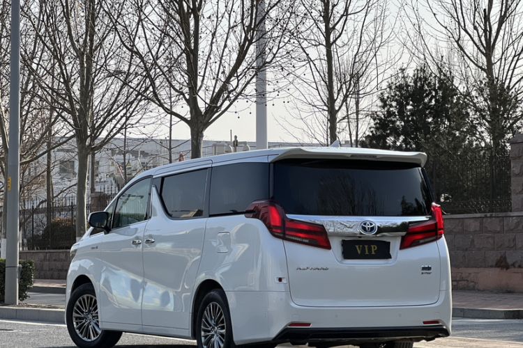 Used Toyota Alphard 2021 Dual-Engine 2.5L Luxury Edition