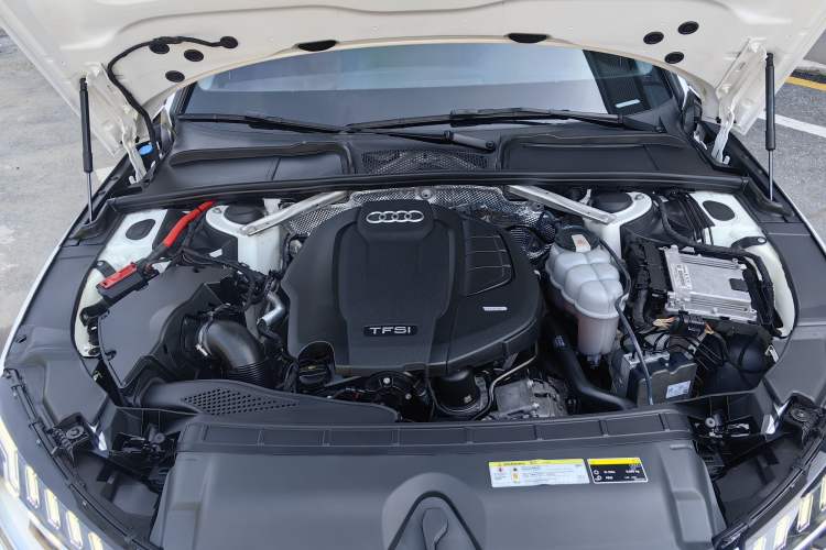 Used Audi A4L 2020 40 TFSI Luxury Dynamic Model
