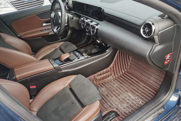 Used Mercedes-Benz A-Class 2019 A 180 L Sport Sedan
