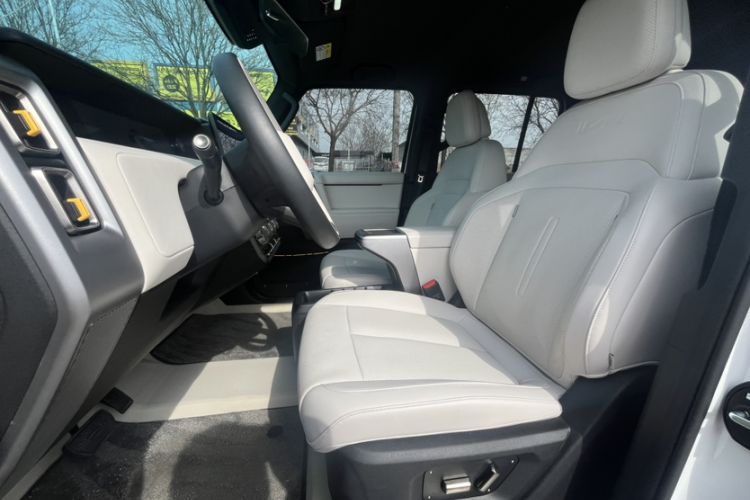 Used iCAR V23 2025 501 Four-Wheel Drive Intelligent Driving Version Interior 6