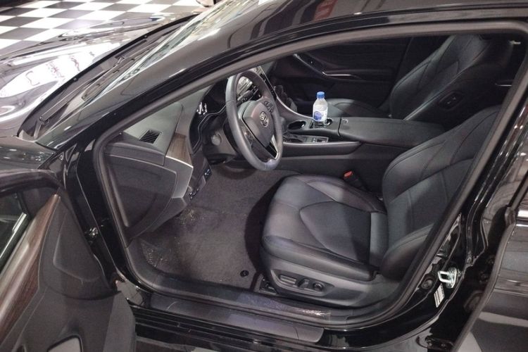 Used Toyota Avalon 2023 2.0L Premium Edition