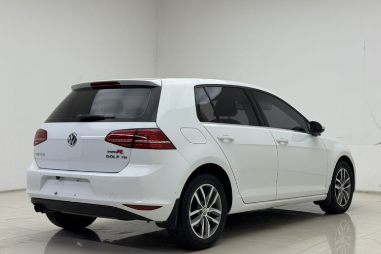 Used Volkswagen Golf 2016 230TSI Automatic Luxury Version