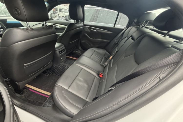 Used Cadillac CT5 2021 28T Luxury Model Interior 4