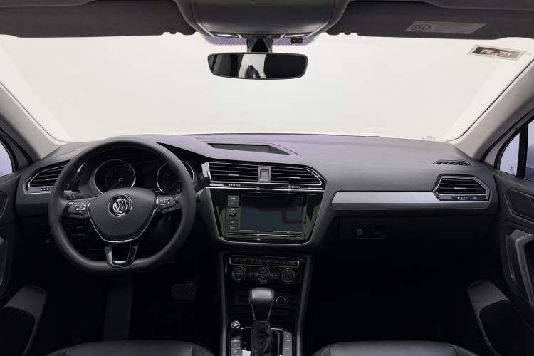 Used Volkswagen Tiguan L 2018 Facelift 330TSI Automatic Two-Wheel Drive Luxury Edition
