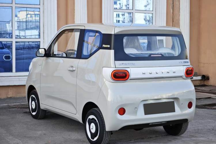 Used Wuling Hongguang MINIEV 2024 3rd Generation 215km Youth Edition