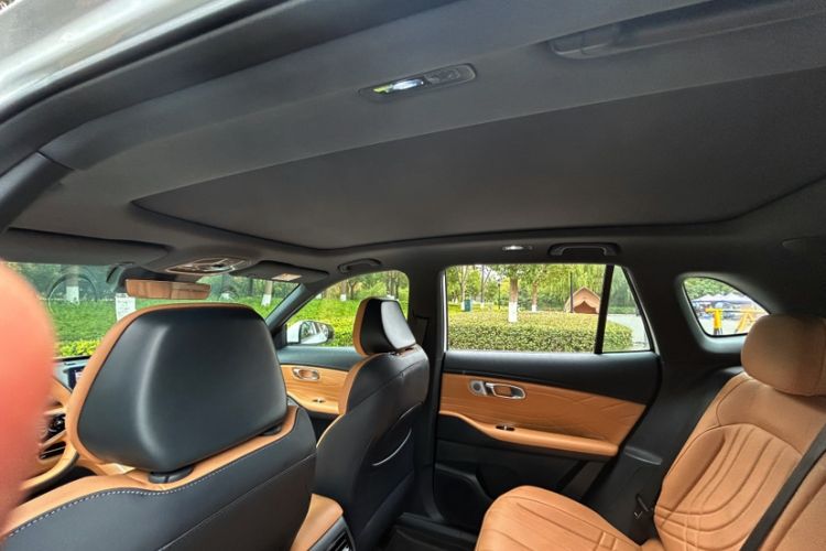 Used Geely Galaxy Galaxy Xingjian 7 EM-i 2025 120km Exploration+ Version