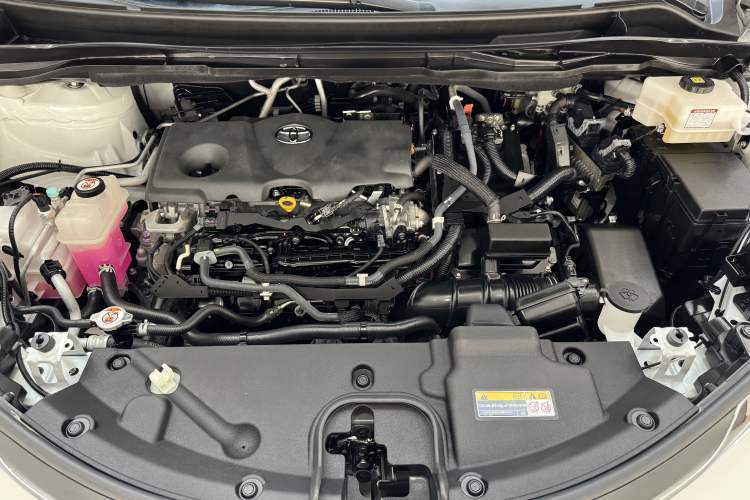 Used Toyota SIENNA 2023 2.5L Hybrid Comfort Edition Interior 8