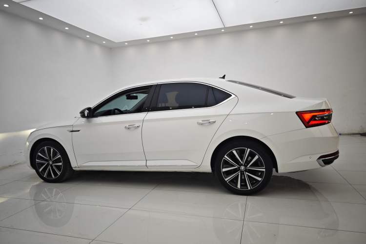 Used Skoda Superb 2021 TSI330 DSG Comfort Edition
