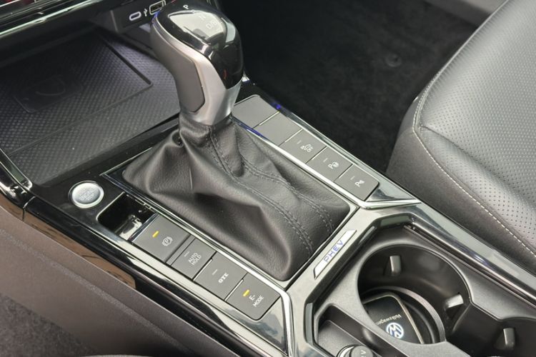 Used Volkswagen Passat New Energy 2023 430 PHEV Hybrid Luxury Edition Gear Lever