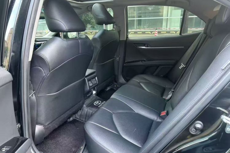 Used Toyota Camry 2019 2.0G Luxury Edition China VI Standard
