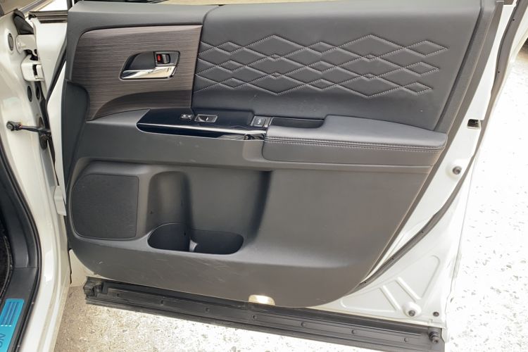 Used Honda Elysion 2022 2.0L eHEV Luxury First Edition