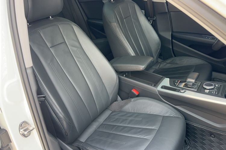 Used Audi A4L 2019 40 TFSI Fashion Version China V
