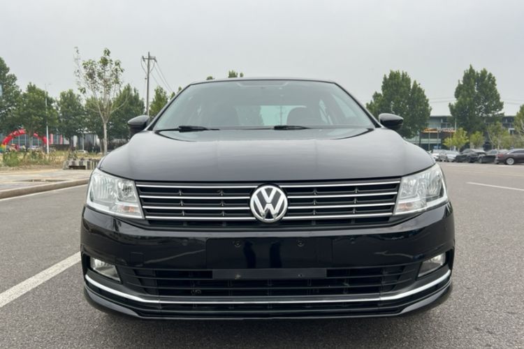 Used Volkswagen Lavida 2017 1.6L Automatic Comfort Edition