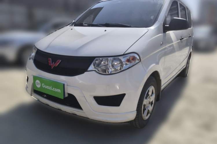 Used Wuling Hongguang 2015 1.5L S Basic Version China V Standard