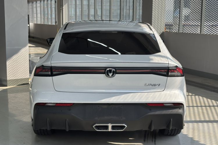 Used Changan UNI-V iDD 2024 Blue Whale Smart Electric iDD 136km Luxury Model
