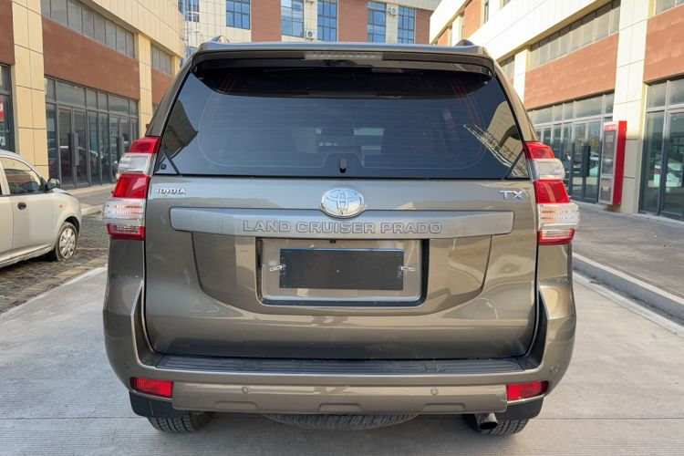 Used Toyota Prado 2014 4.0L Automatic TX-L NAVI