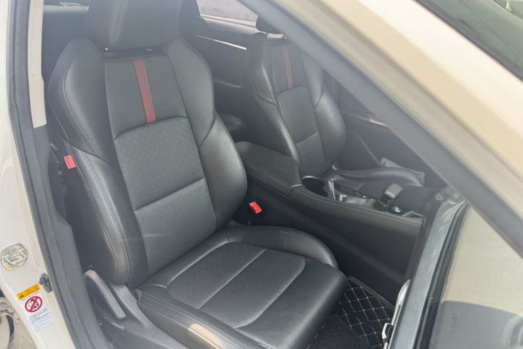 Used CHANGAN Eado 2020 PLUS Blue Whale NE 1.4T GDI DCT Prestige Model Left Front Seat