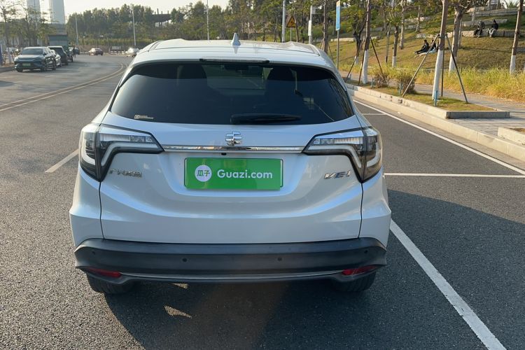 Used Everus VE-1 2022 TA Leading Edition